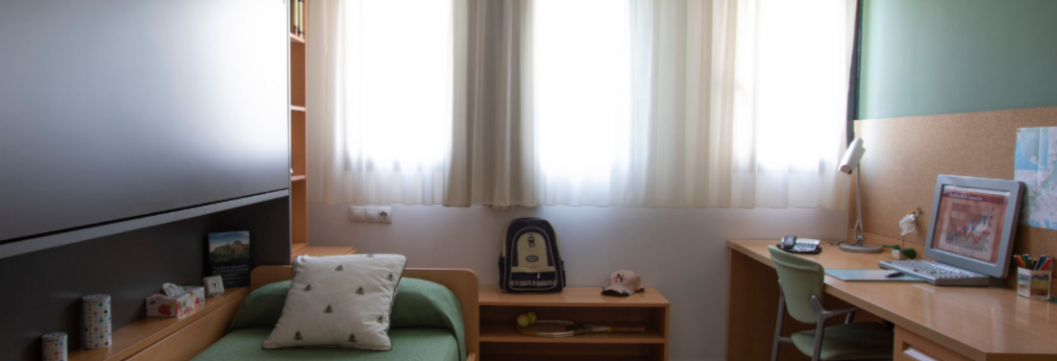 Picture of dorm room at University of Alicante in Spain